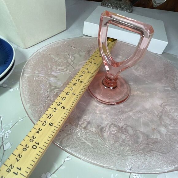 Pink Depression glass etched floral scroll pattern oval platter handle. - Picture 12 of 13
